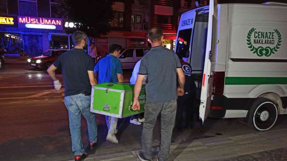 Düzce'de acı olay! Bisiklette yemek yerken düşen İrfan Güler öldü