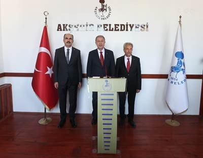 Milli Savunma Bakanı Akar’dan Konya'da ziyaretlerde bulundu