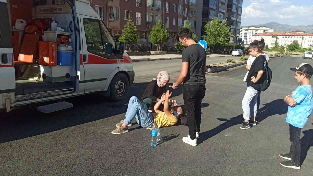 Konya haber! Ticari aracın çarptığı genç  yaralandı