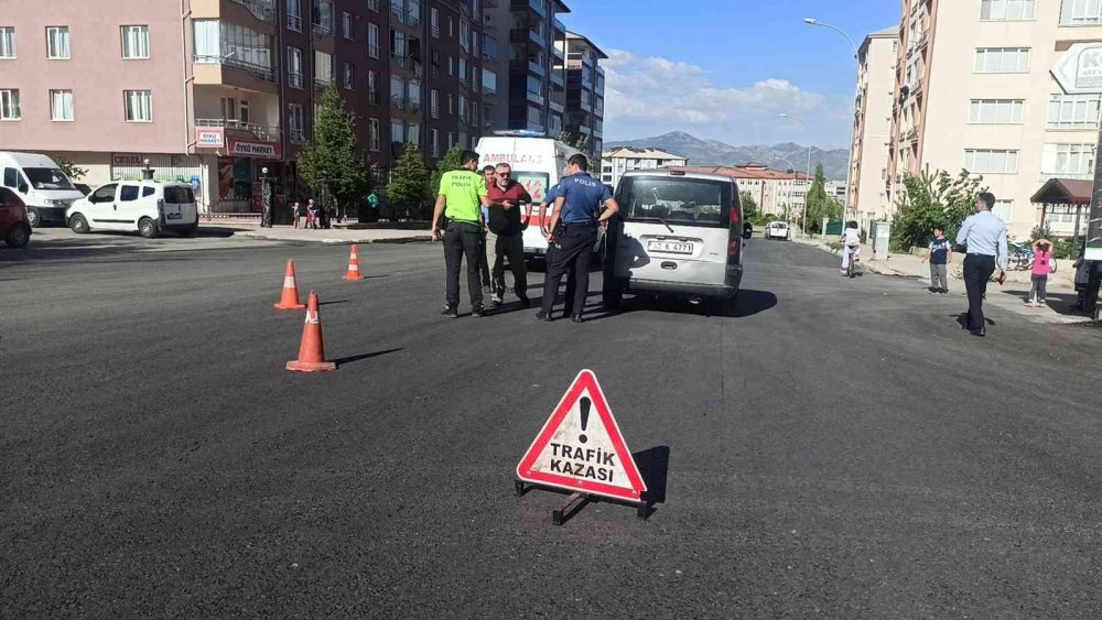 Konya haber! Ticari aracın çarptığı genç  yaralandı