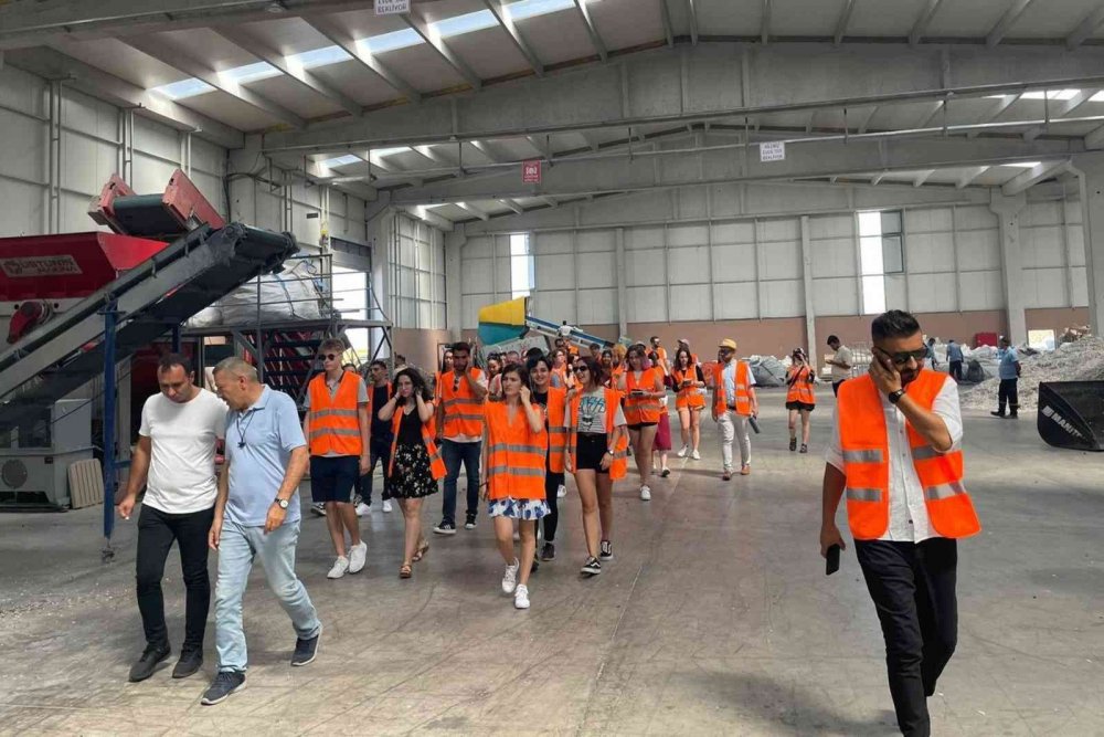 Kırıkkale'de sıfır atık projesi! 5 ülkenin gençleri 'israf etme, geri dönüştür ve dünyayı kurtar' projesi için buluştu