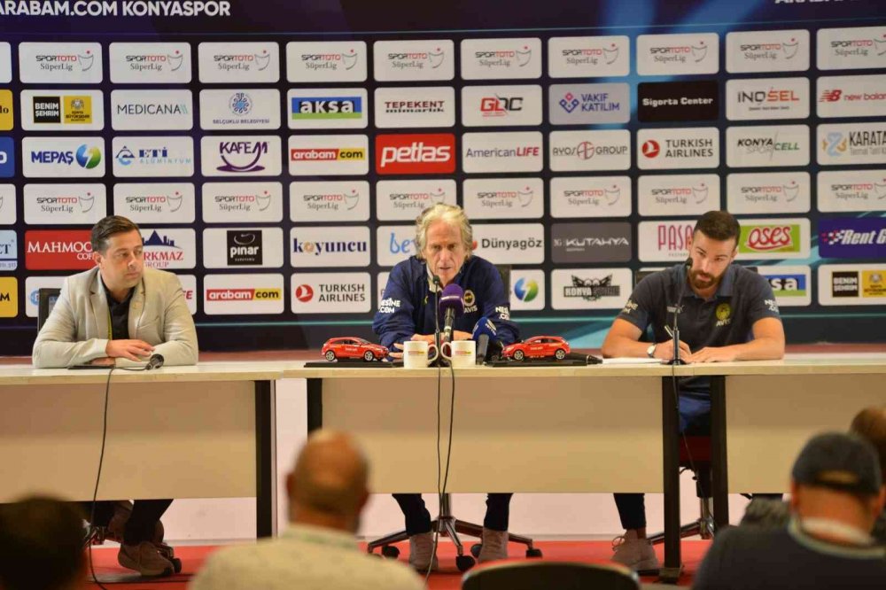 Fenerbahçe Teknik Direktörü Jesus'tan Konyaspor mağlubiyeti açıklaması