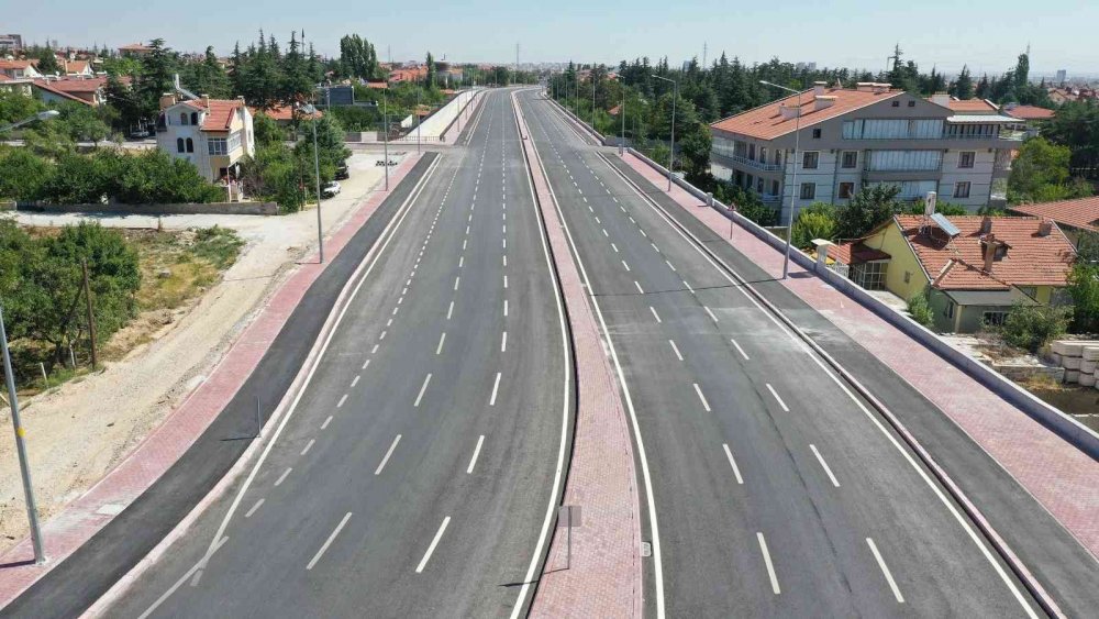 Konya trafiğini rahatlatacak Abdülhamid Han Caddesi’nde 3. etap çalışmaları devam ediyor