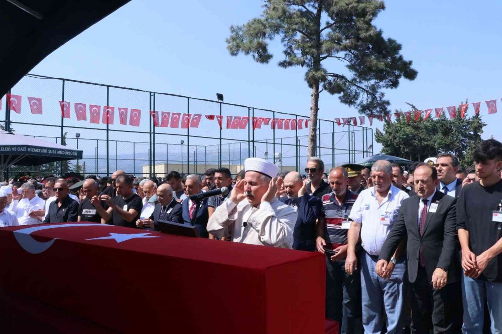 Şehit Hava Savunma Astsubay Kıdemli Çavuş Okan Meteöz'e son görev