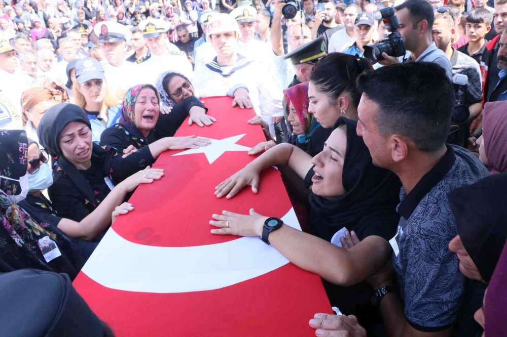 Şehit Hava Savunma Astsubay Kıdemli Çavuş Okan Meteöz'e son görev