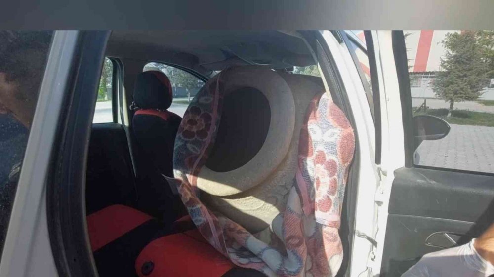 Aksaray'dan Konya'ya tarihi eser nakli jandarmaya takıldı! 1200 yıllık Bizans 'Pithos Küpü'yle ön koltukta yakalandı