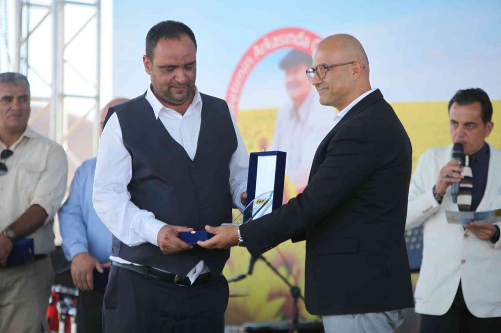 Konya haber! Yerli Ayçiçeği Tohumu Geliştirme ve Çiftçi Destekleme Projesi 2'inci yılında devam ediyor