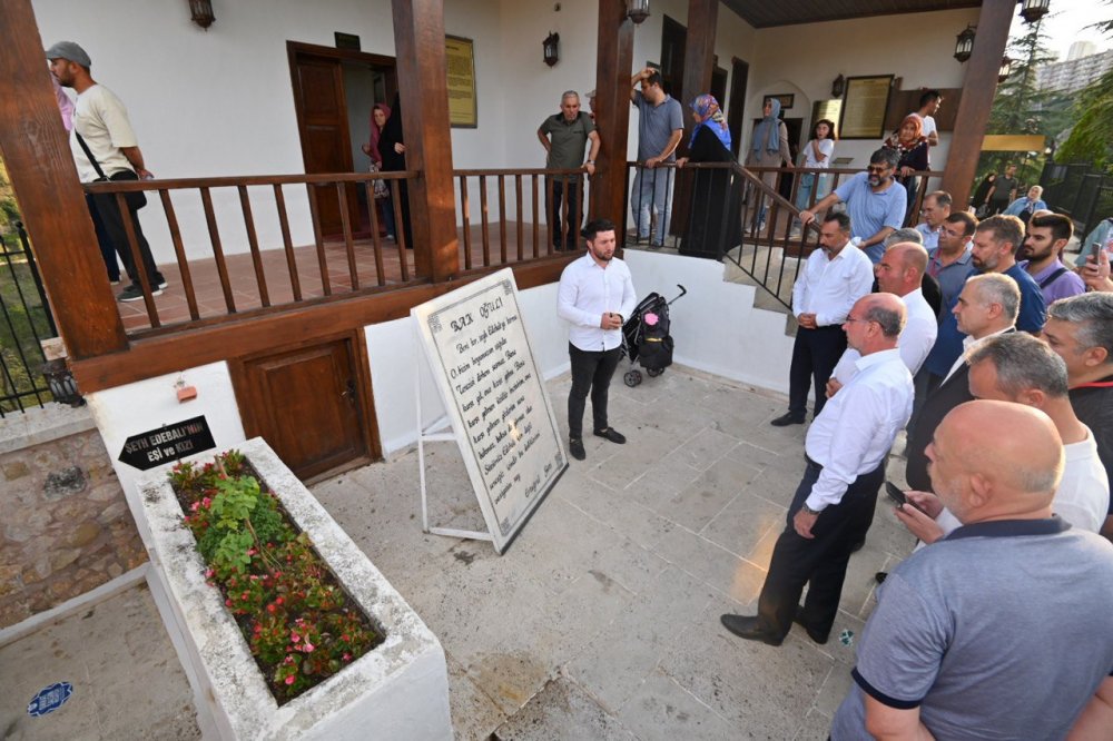 Konya Selçuklu Belediyesi'nin katkılarıyla Söğüt'te yapılan Ertuğrulgazi Camii ve Darülkurrası açıldı