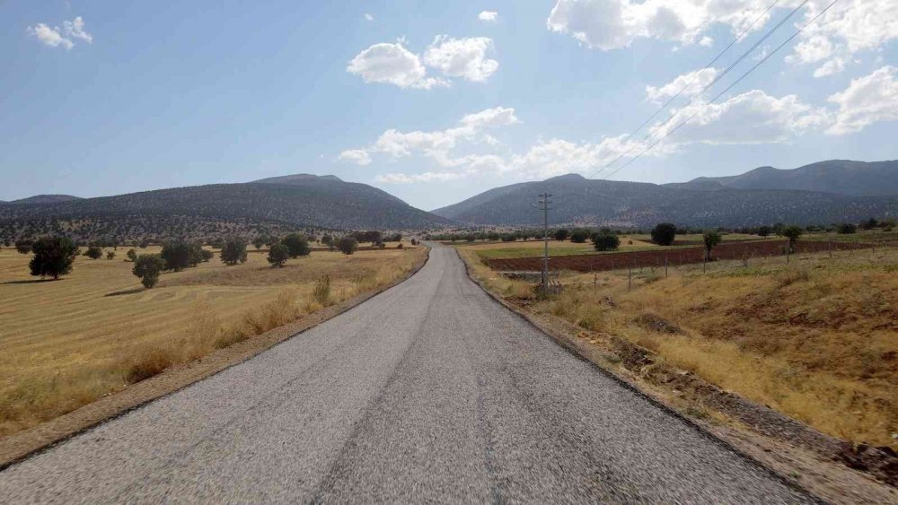 Konya Akören’de yol standardı yükseliyor! 19,4 kilometrelik bölüm tamamlandı