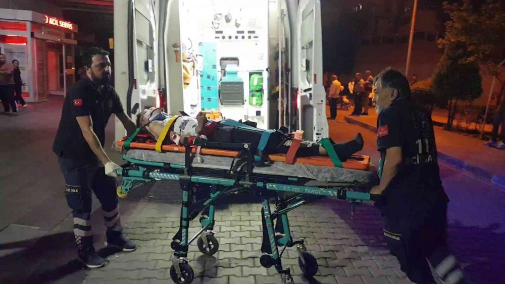 Başı boş köpeklerden kaçarken taksinin çarptığı Feyzullah Tuncer ağır yaralandı