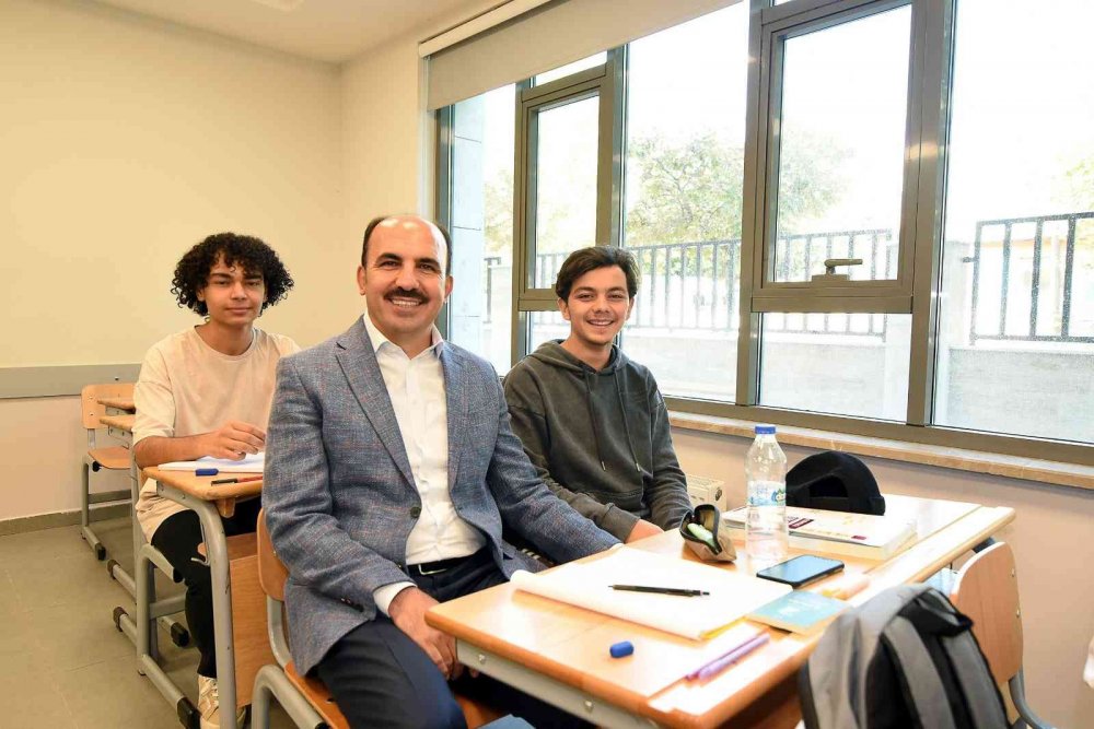 Konya haber! Başkan Altay'dan MSR İHL Proje Okulu ve Kız Anadolu İHL'ye ziyaret