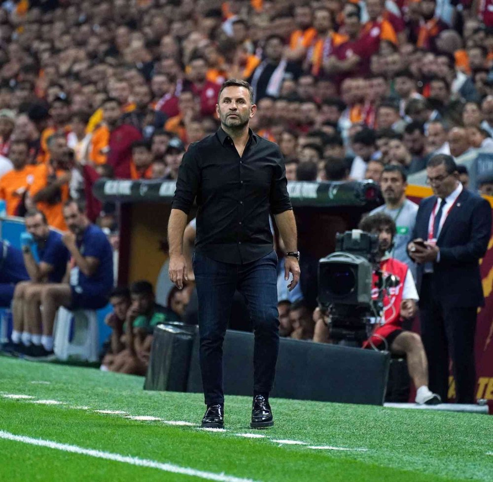 Konyaspor İstanbul'da iyi oynadığı maçı rakibine ikram etti