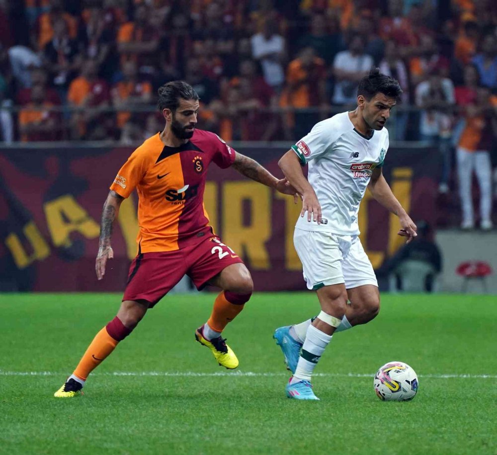 Konyaspor İstanbul'da iyi oynadığı maçı rakibine ikram etti