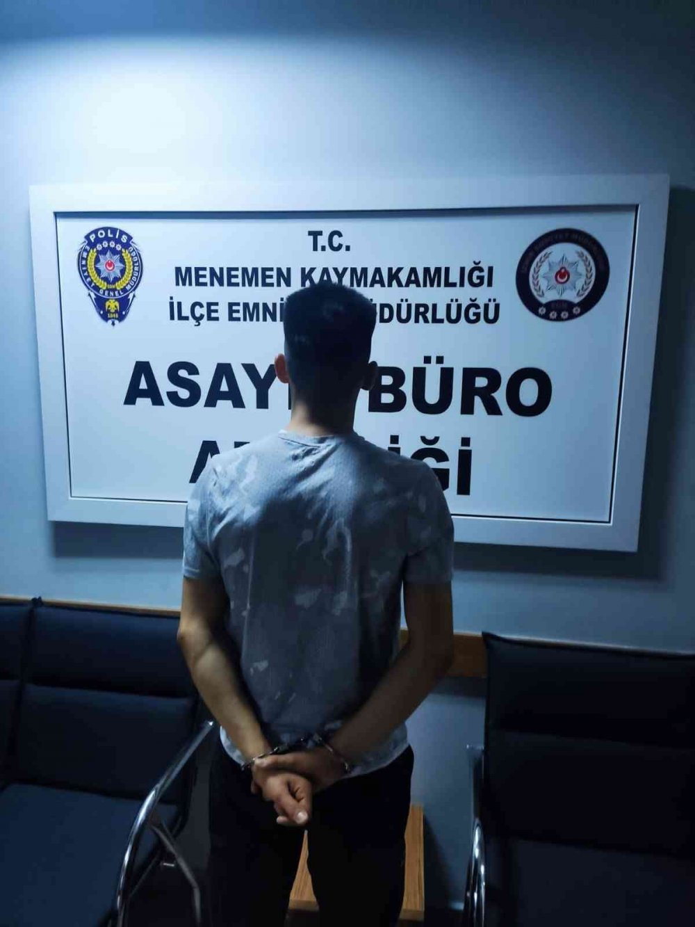 İzmir’de sokak ortasında cinayet! 20 yaşındaki Enes Çöpürkaya öldü