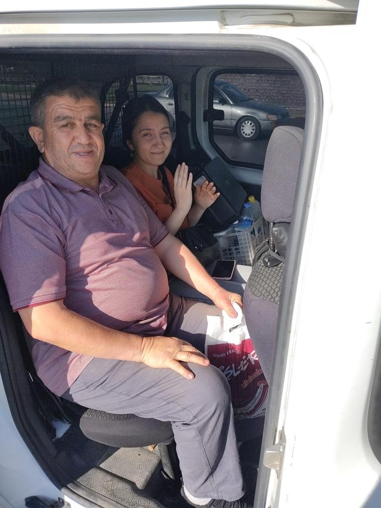 Konya'da KPSS’ye geç kalan öğrencileri sınava polis ekipleri yetiştirdi