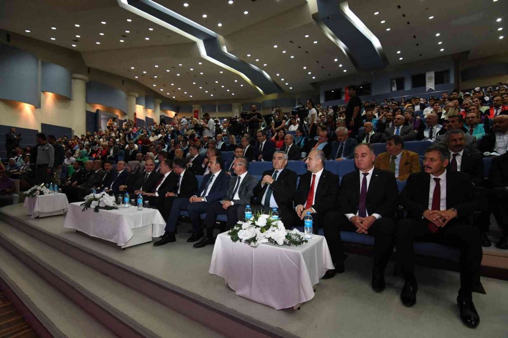 Adalet Bakanı Bozdağ'dan Konya'da önemli açıklamalar: Yargı siyasi malzeme yapılıyor