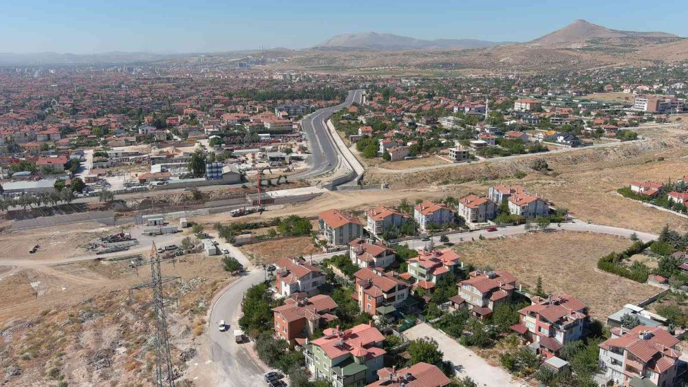 Konya haber! Abdülhamid Han Caddesi birinci ve ikinci etabı köprüyle bağlanıyor