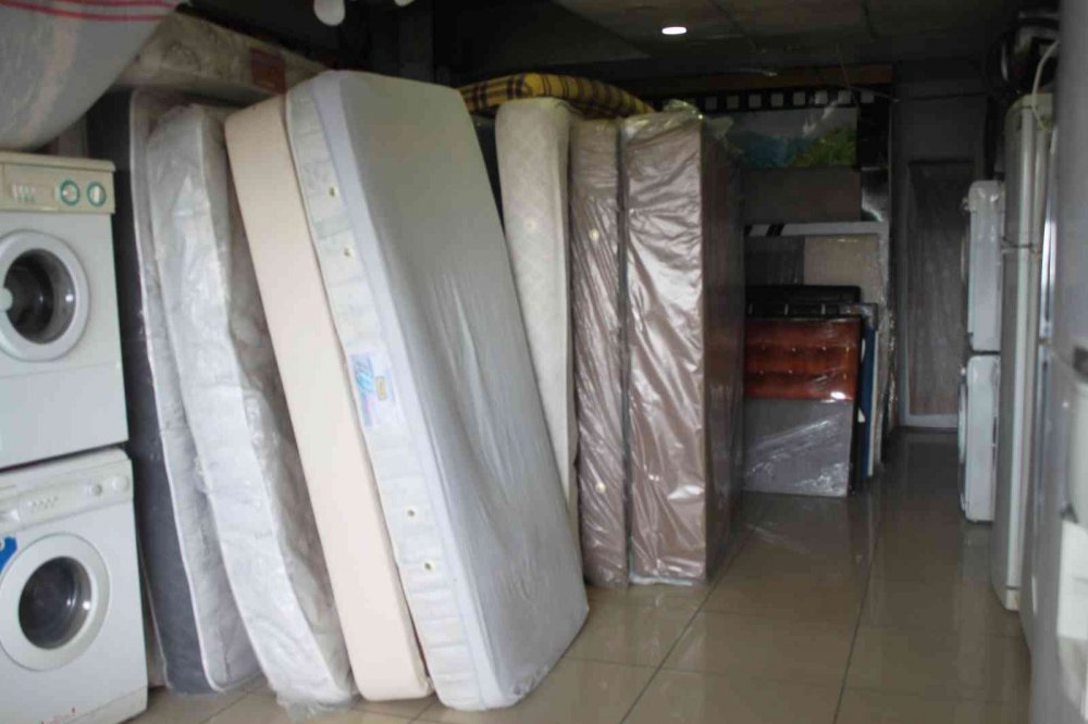 Öğrenci şehri Konya'da ikinci el ev eşyası satışları arttı