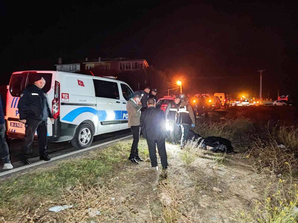 Tepebaşı'nda feci kaza! Karanlık yoldan geçmek isteyen Hakan Çobanoğlu hayatını kaybetti