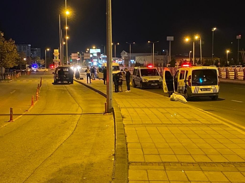 Durakta panik anları! Sahipsiz valiz polis ekiplerini harekete geçirdi