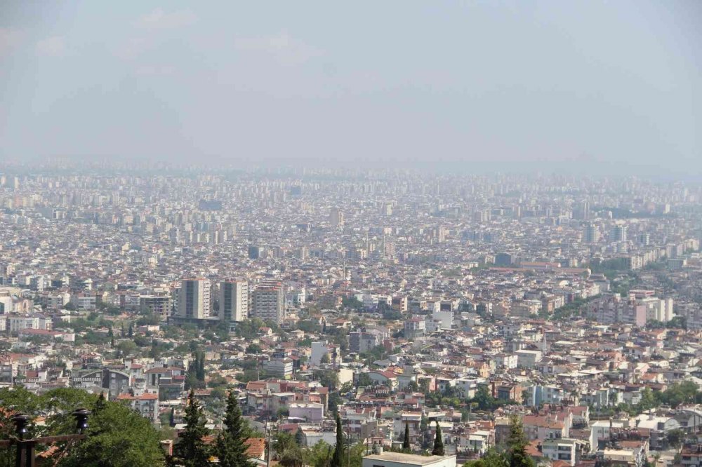 Korsan emlakçılar kira fiyatlarını daha çok artırdı! Seferberlikten kaçan Ruslar bu sefer pazarlık yapıyor