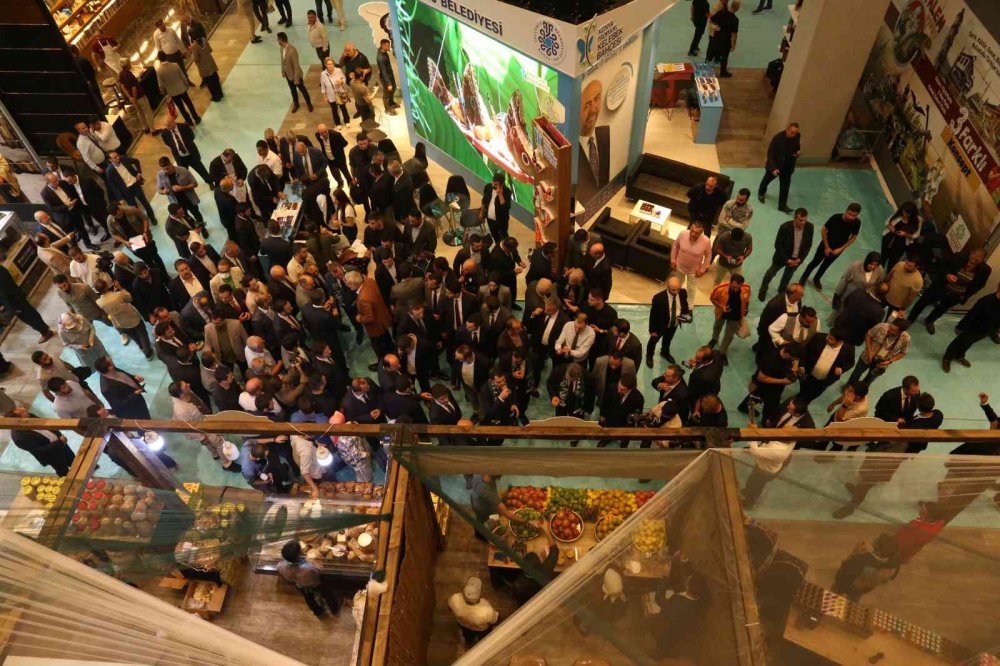 İstanbul’da düzenlenen 'Konya Günleri'ne yoğun ilgi