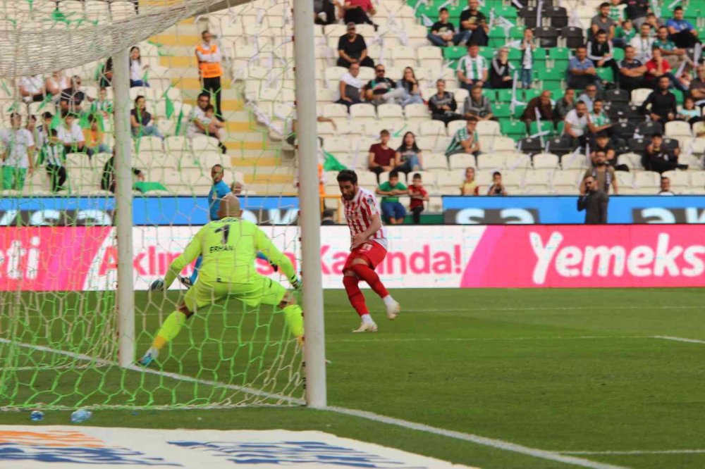 Konyaspor Ümraniye'ye acımadı!
