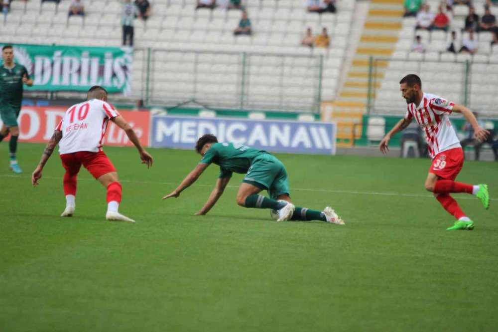 Konyaspor Ümraniye'ye acımadı!