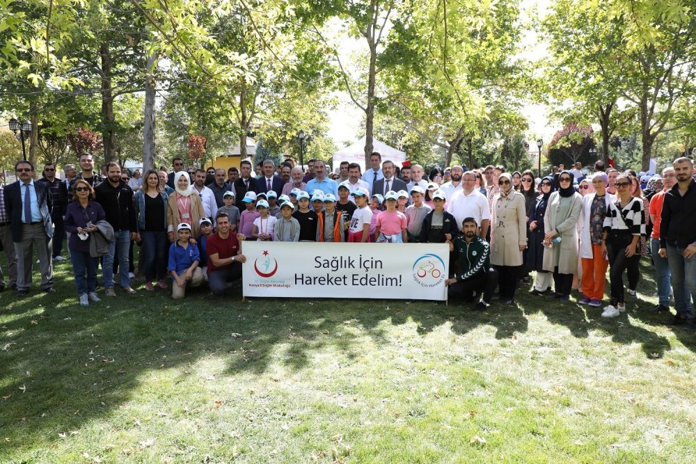 Konya'da Dünya Yürüyüş Günü! Karatay’da 'Sağlık İçin Hareket Edelim' etkinliği