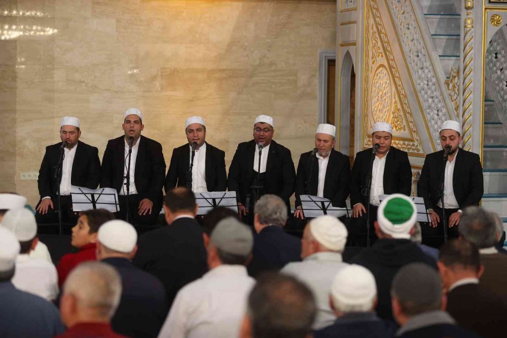 Ali Erbaş: Allah Resulü Efendimizin insanlığa kazandırdığı ilkeleri saatlerce anlatsak bitmez