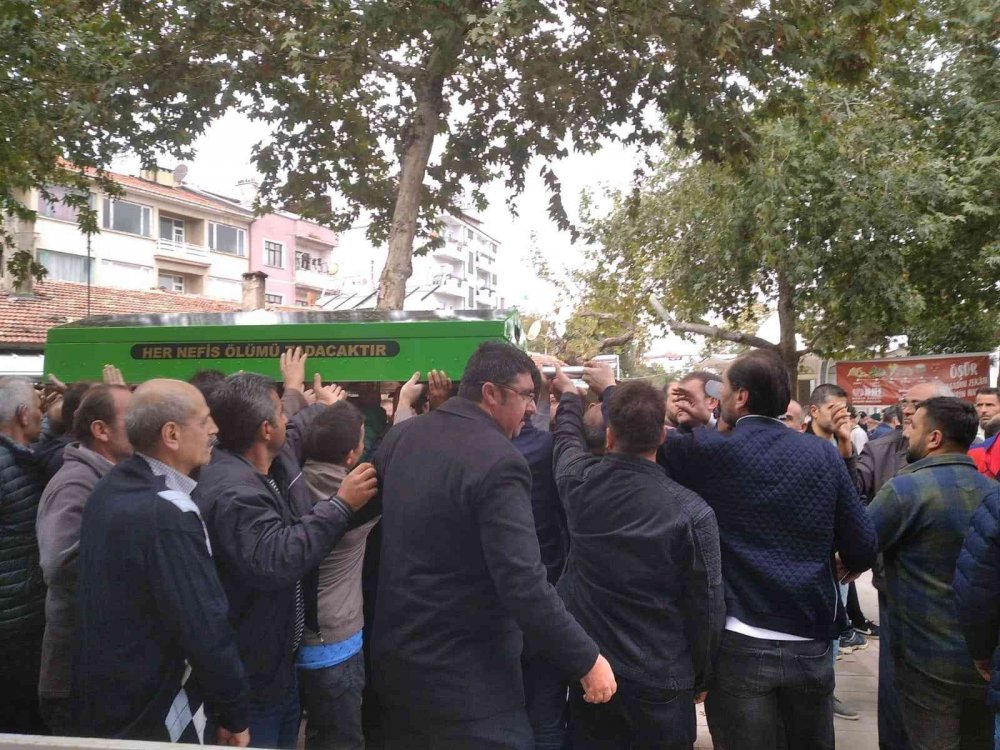 Konya'daki korkunç kazada can vermişti! Belediye çalışanı Hasan Basri Ecevitci toprağa verildi