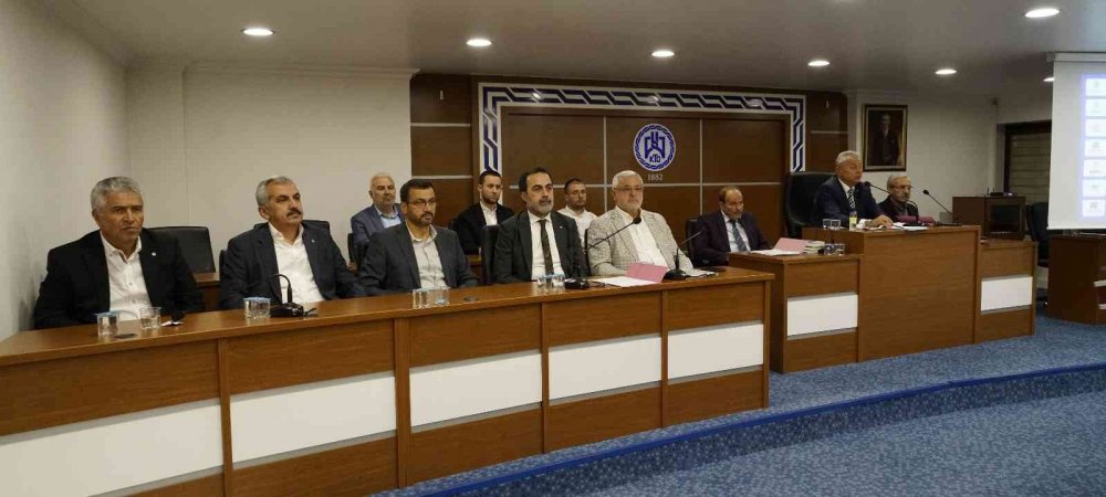 KTO Başkanı Öztürk: Konya Türkiye ortalamasının üstünde büyüyerek ülke ekonomisine pozitif katkı sağladı