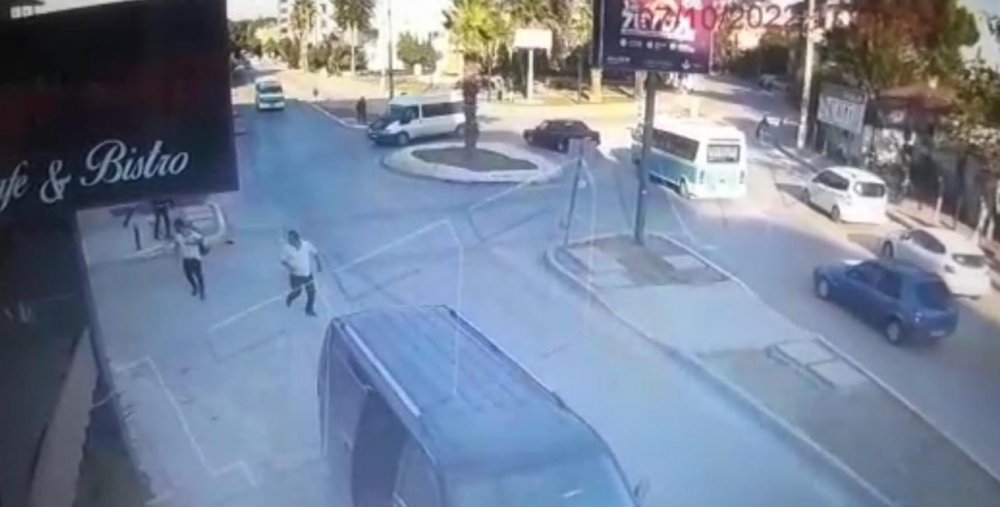 Aile Hekimi Ekin Hürel Günay'a sopalı saldırının görüntüleri ortaya çıktı