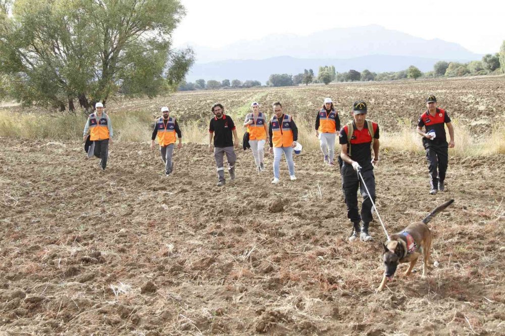 Konya’da AFAD'dan nefes kesen afet tatbikatı!