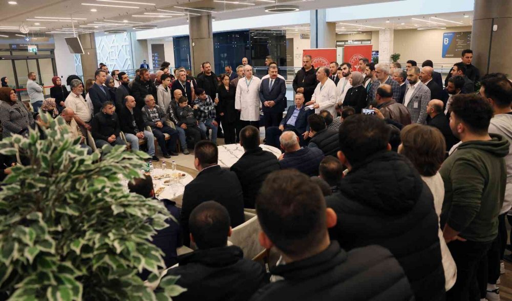 Cumhurbaşkanı Erdoğan'dan yaralı madencilere ziyaret!