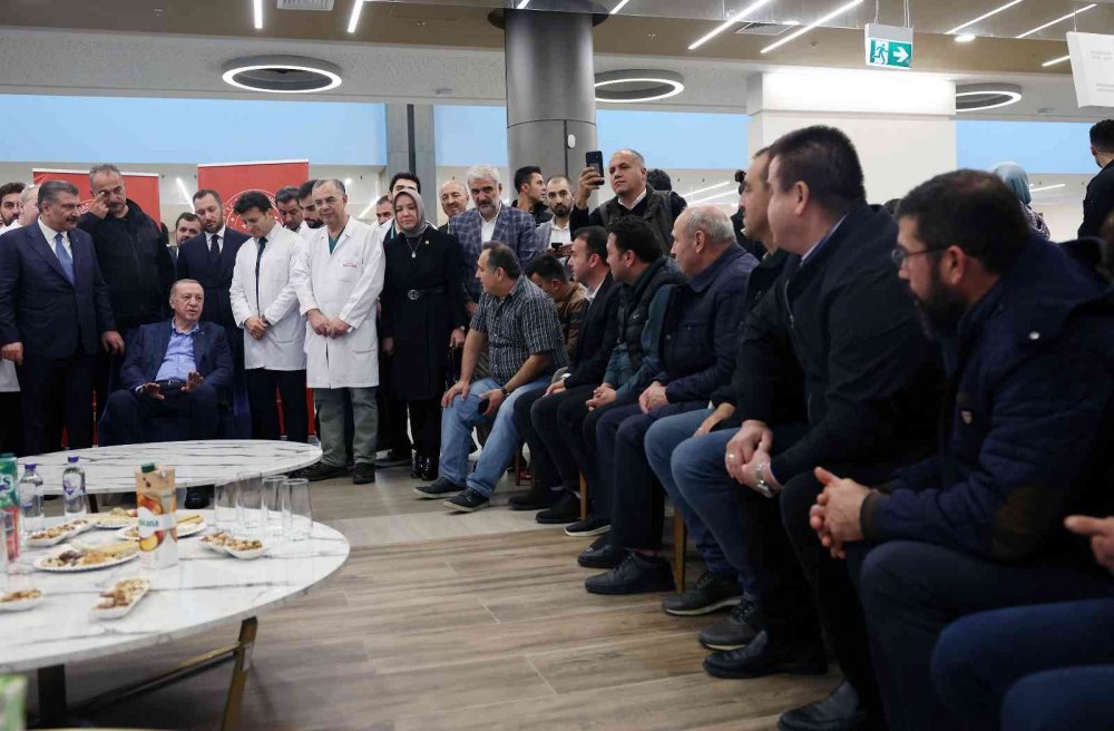 Cumhurbaşkanı Erdoğan'dan yaralı madencilere ziyaret!