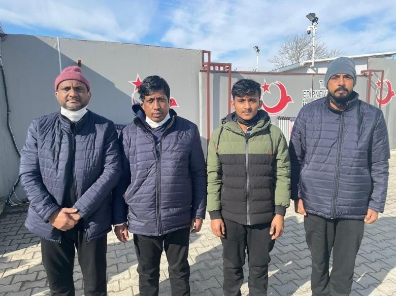 İçişleri'nden göçmen iddialarına sert tepki: Yunan hükümeti kendisine cinayeti yakıştırdığı gibi yalanı ve iftirayı da..