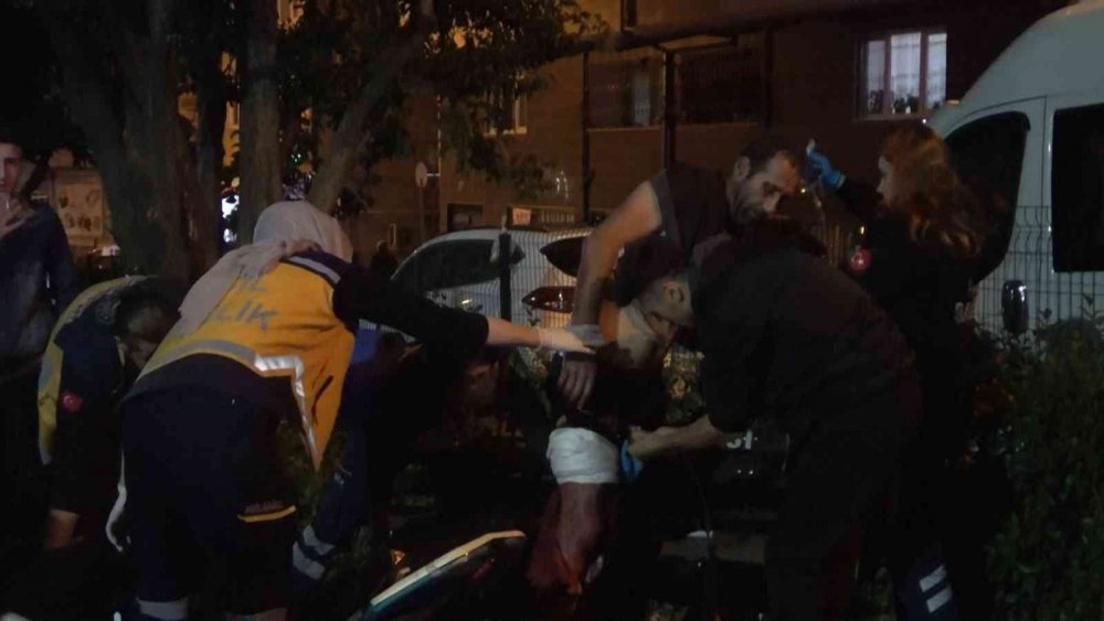 Öğlen tartıştığı şahıslar akşam parkta saldırdı! Baba ve 2 oğlu bıçaklayıp kaçtılar
