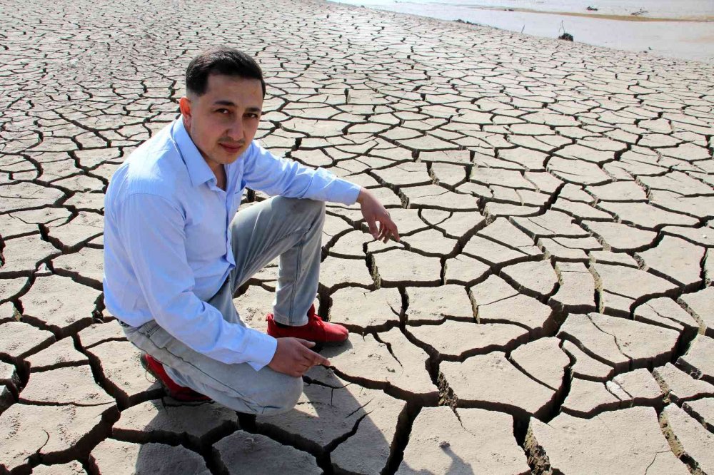 Sivas’ta kuraklık alarmı! İçme suyu kaynağı baraj gölü adeta çöle döndü