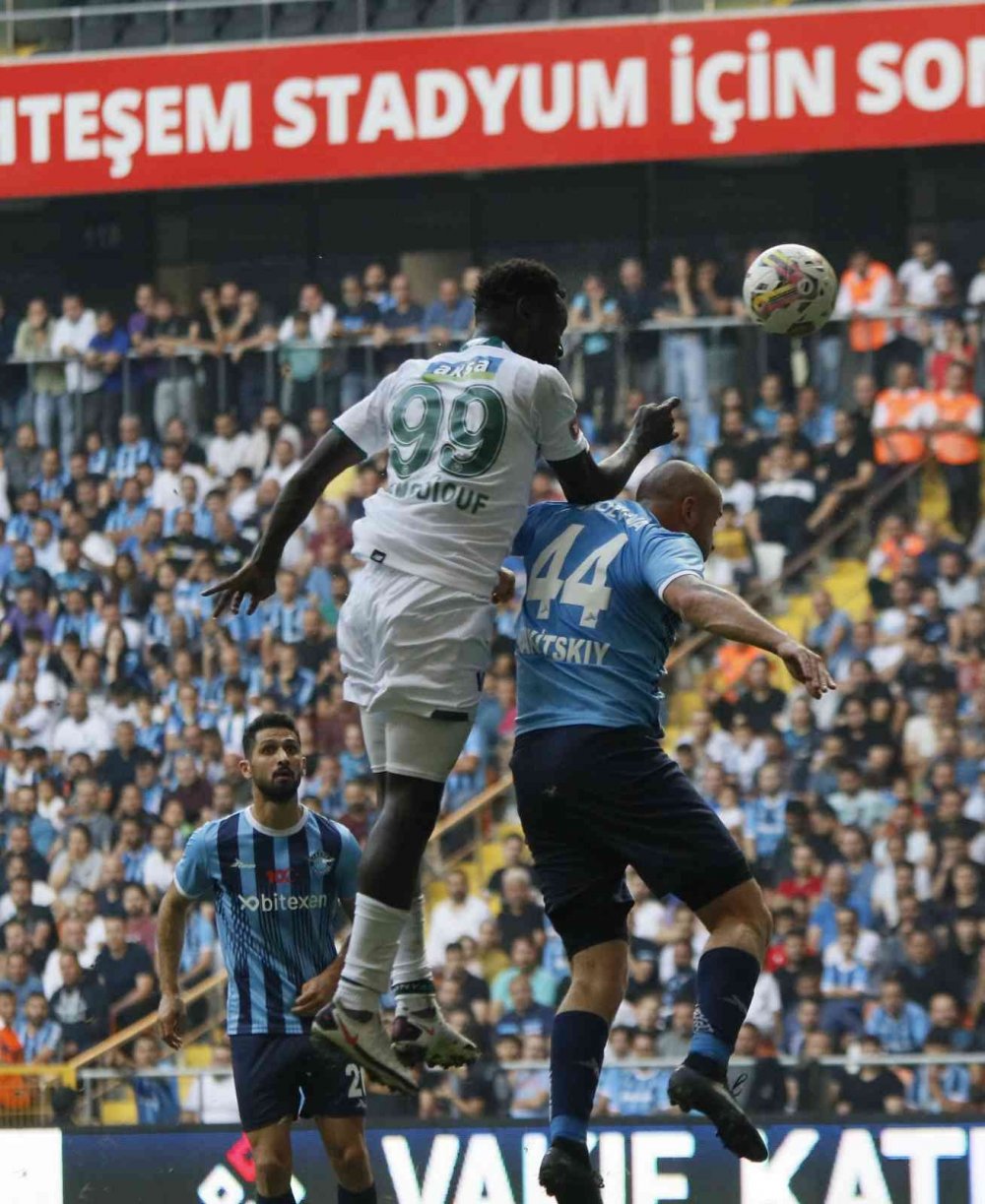 Konyaspor zorlu Adana Demirspor deplasmanından altın değerinde 1 puanla dönüyor
