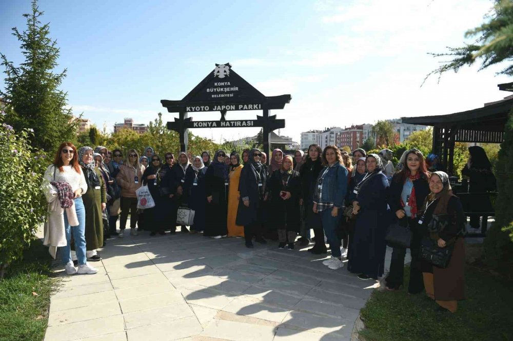 Ankara Altındağlı kadınlar Konya’yı keşfe çıktı