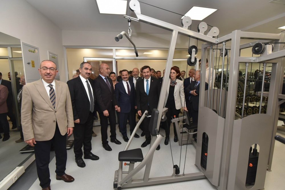Konya haber! Karatay Akabe Sosyal Tesisi hizmete girdi