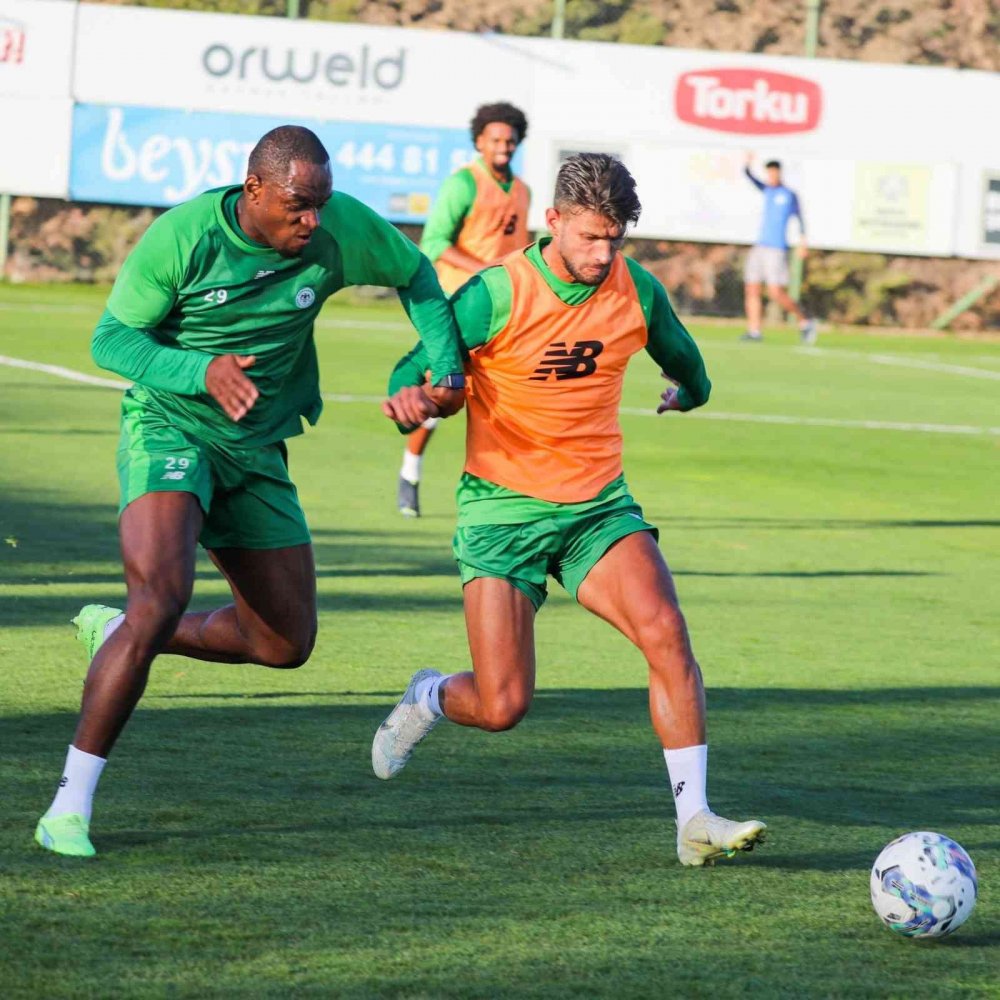 Konyaspor'da Kasımpaşa maçı mesaisi sürüyor! Maç ne zaman, saat kaçta ve hangi kanalda?