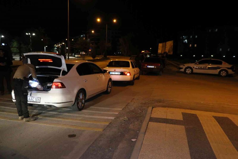 Aksaray’da  7 farklı noktada uygulama! Yakalanan 26 zanlıdan 9’u tutuklandı