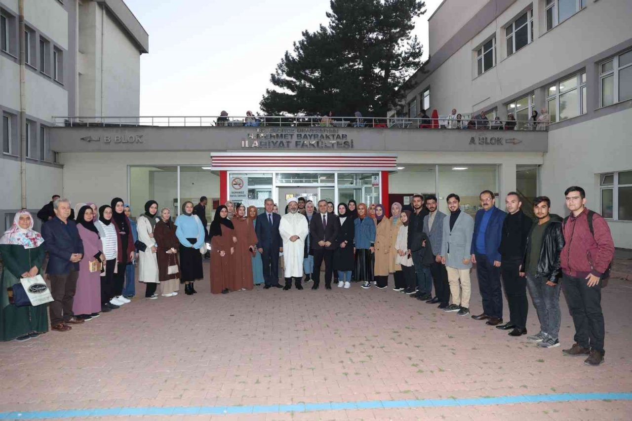 Başkan Erbaş: “Müslüman Türk askeri ahlakını İslam’dan alıyor”