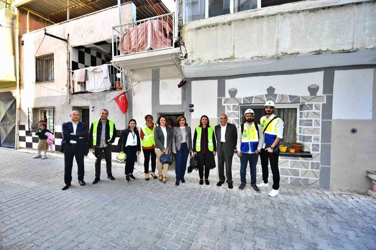 Depremin ikinci yılında Bornova’da 62 bin binaya inceleme