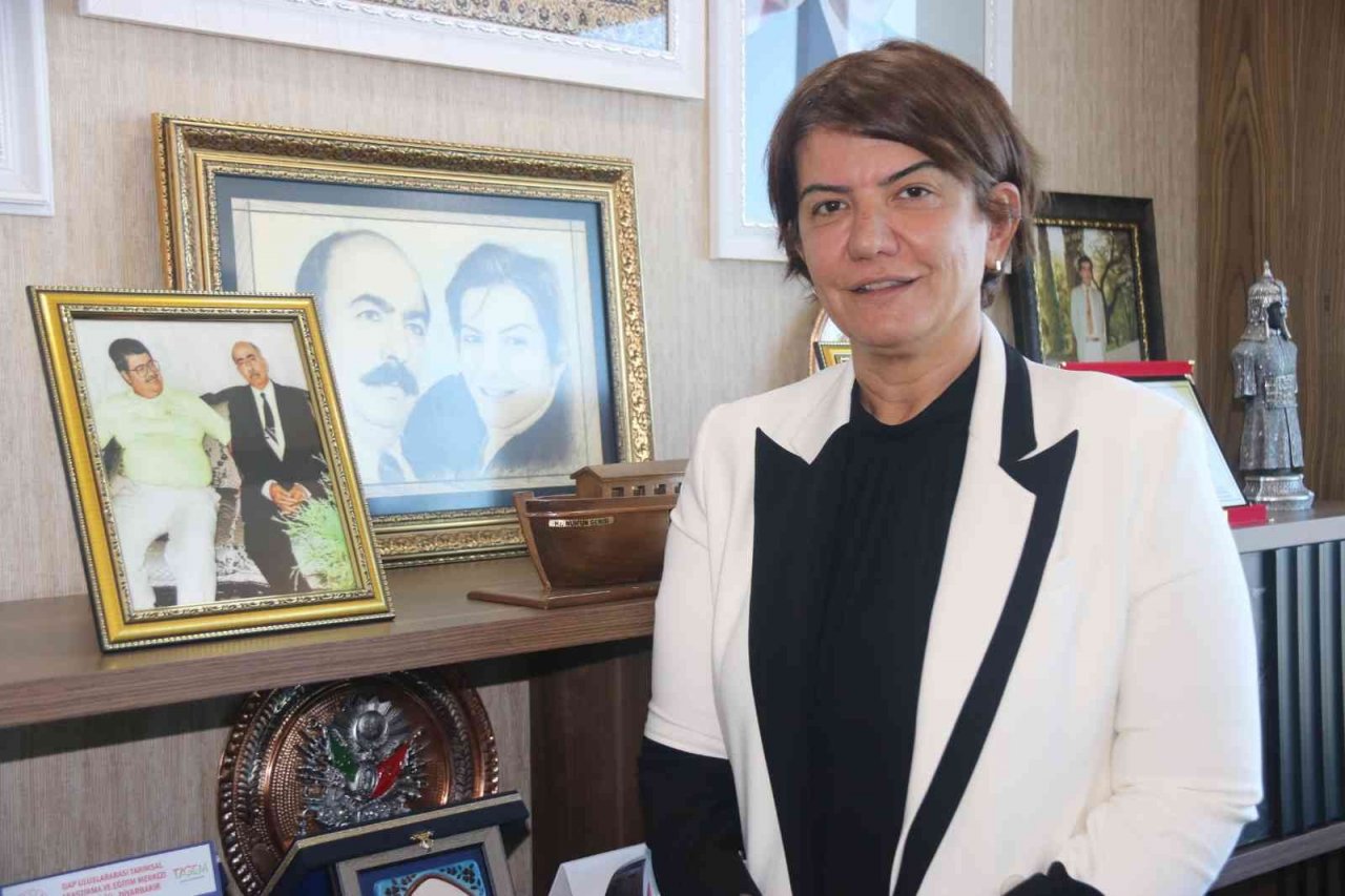 Cumhurbaşkanı Erdoğan, Silvan’da Özal’ın oturduğu koltukta oturmak istedi