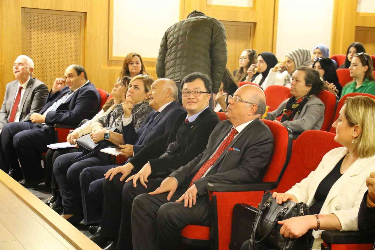 Atılım Üniversitesi’nden “Türkiye’de ve Dünyada Sağlık Turizmi ve Geleceği” sempozyumu