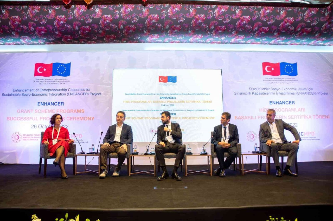 Bakan Varank’tan Kayseri Ticaret Odası’na proje ödülü