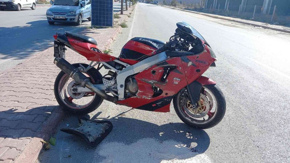 Konya’da tırla çarpışan motosiklette feci ölüm! Tunahan Karakök ve Necati Evrim hayatını kaybetti! O anlar kamerada